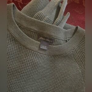 Eddie Bauer Sage Green Knit Sweater Small
